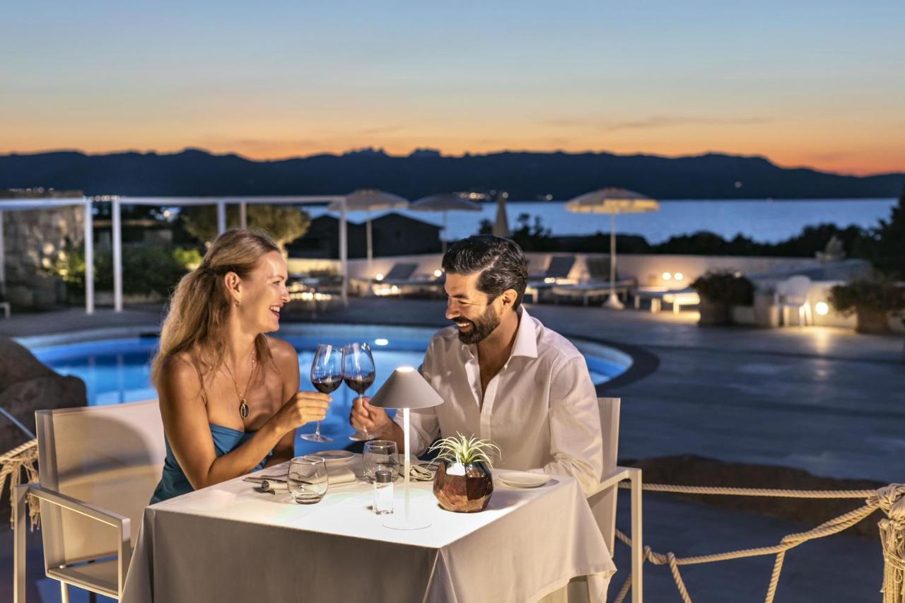 Hotel Grand Relais Dei Nuraghi (Adults Only) Baja Sardinia Esterno foto