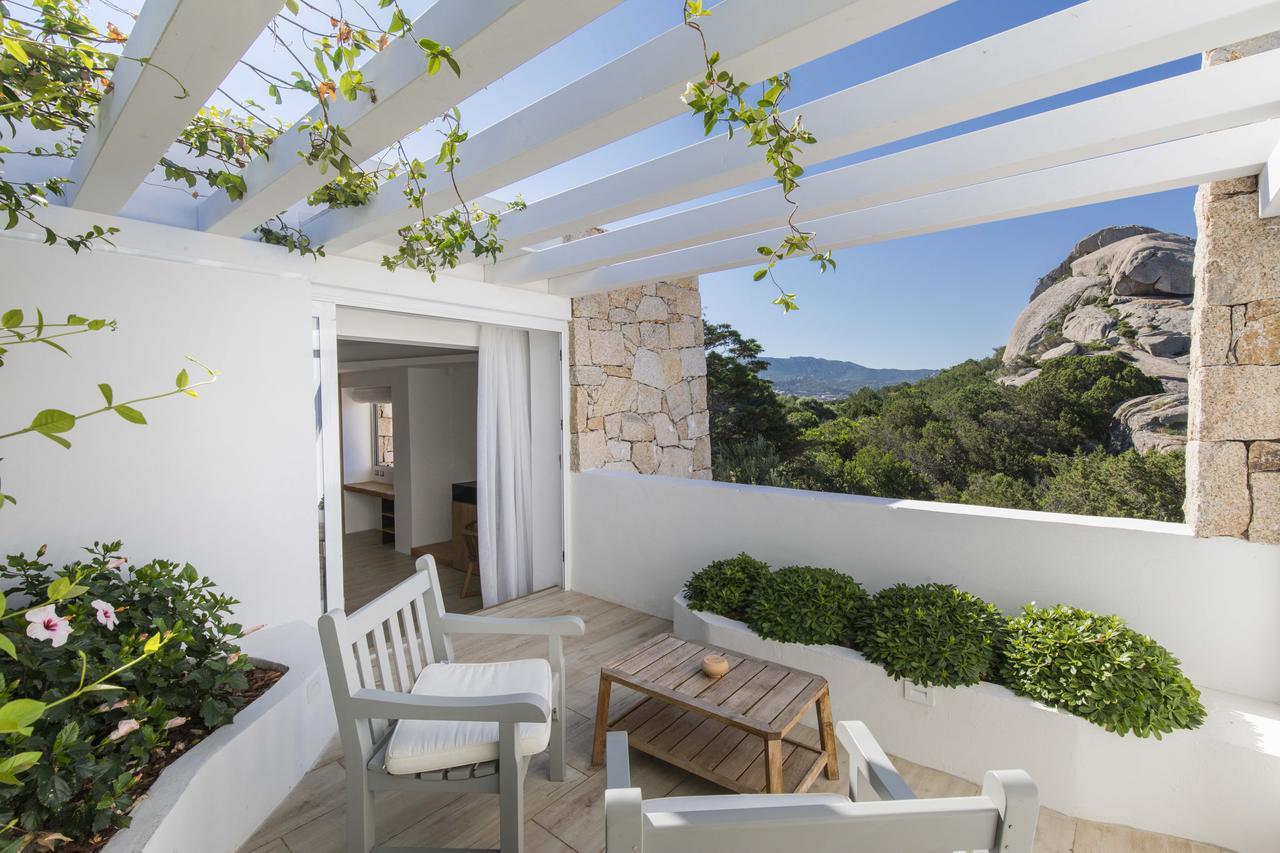 Hotel Grand Relais Dei Nuraghi (Adults Only) Baja Sardinia Esterno foto