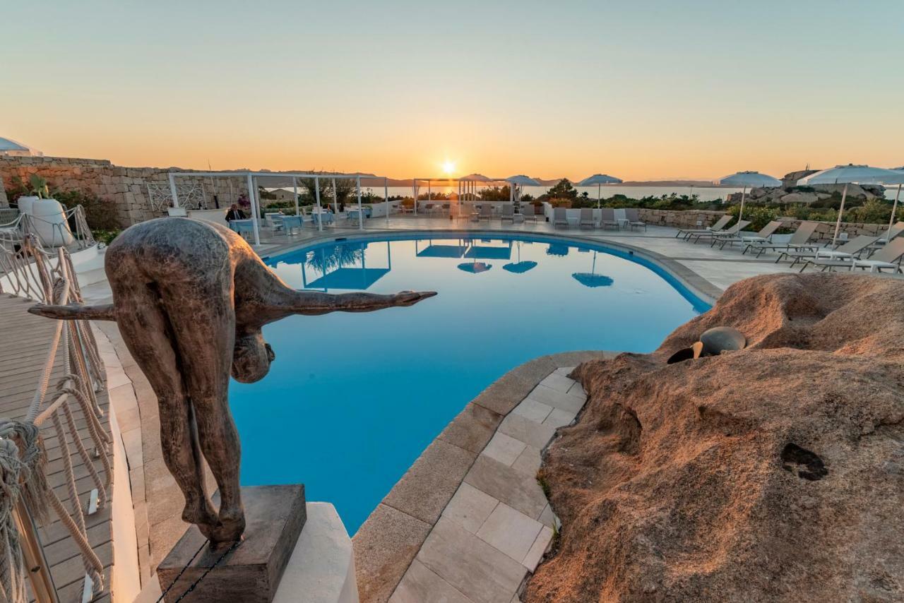 Hotel Grand Relais Dei Nuraghi (Adults Only) Baja Sardinia Esterno foto