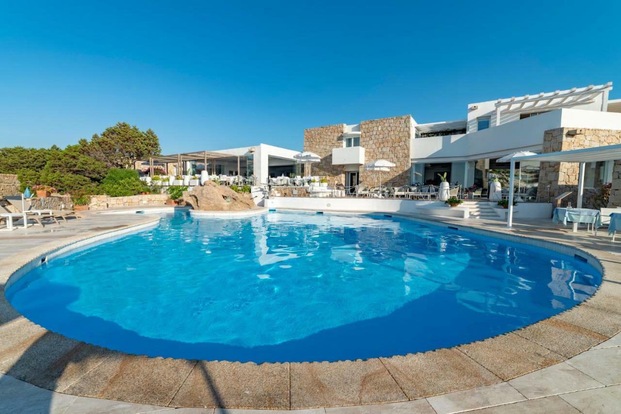 Hotel Grand Relais Dei Nuraghi (Adults Only) Baja Sardinia Esterno foto